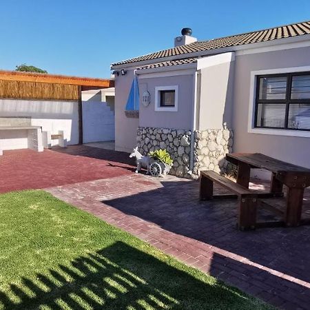 Langebaan Escape Self Catering Accommodation Exteriör bild