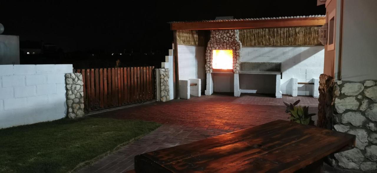 Langebaan Escape Self Catering Accommodation Exteriör bild